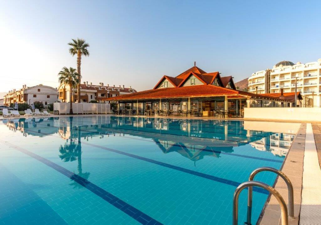 Club Pineta Hotel Marmaris Extérieur photo