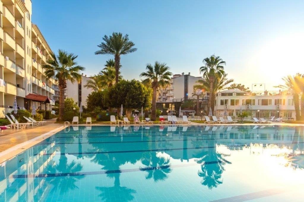 Club Pineta Hotel Marmaris Extérieur photo